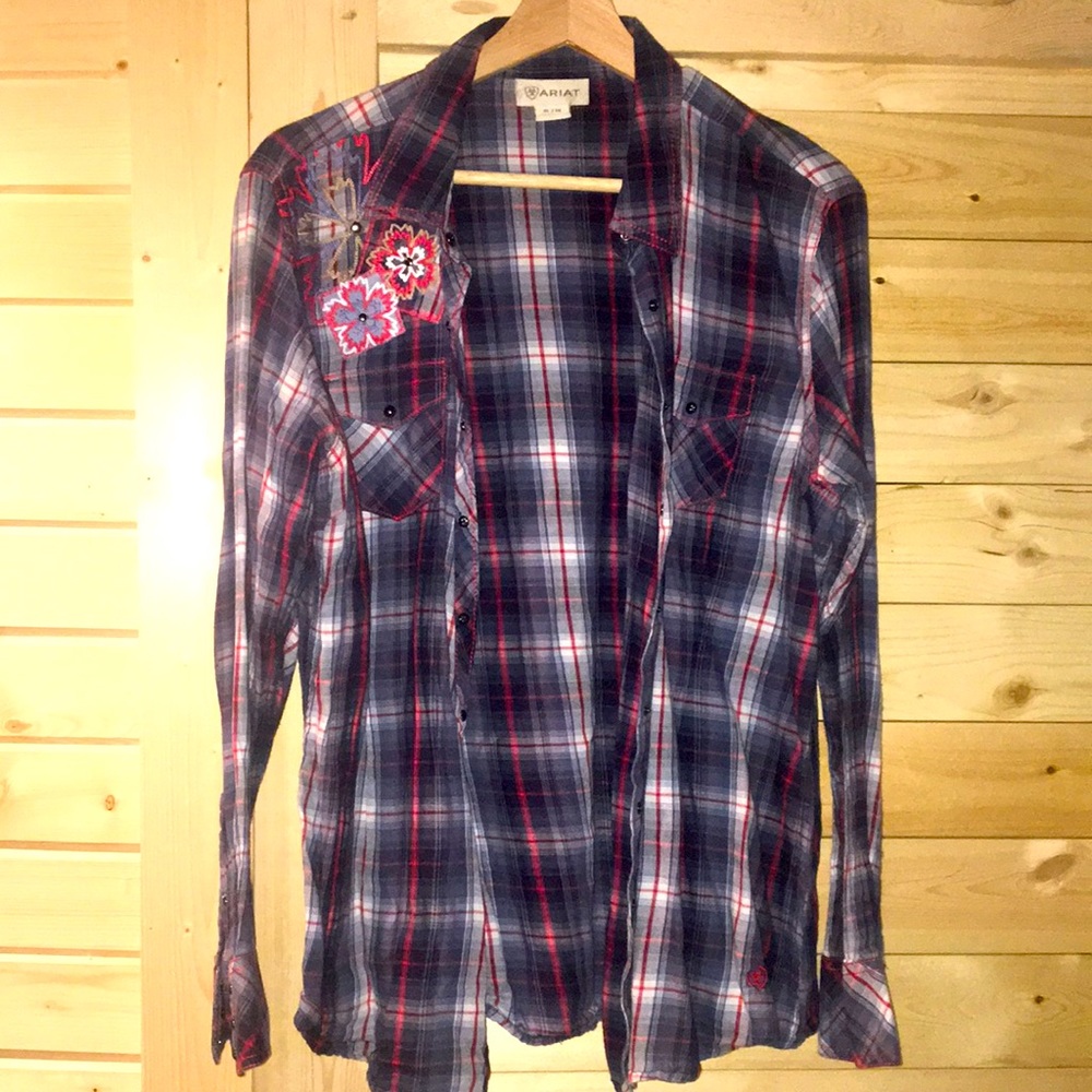 Ariat Flannel Top